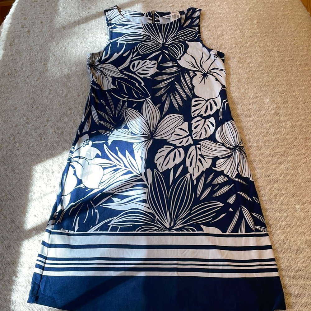 Beautiful NWWT Tommy Bahama sleeveless dress. NWWT.